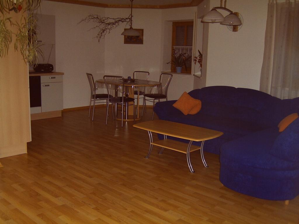Ferienwohnung Reisinger Arnbruck Habitación foto