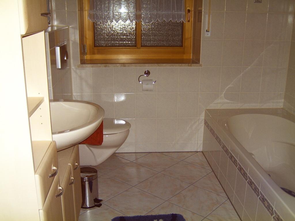 Ferienwohnung Reisinger Arnbruck Habitación foto